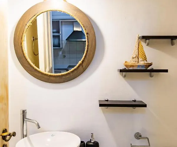 Natural Stone فيلة *